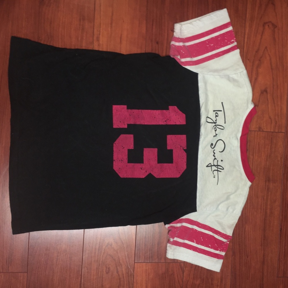 vintage taylor swift concert shirt